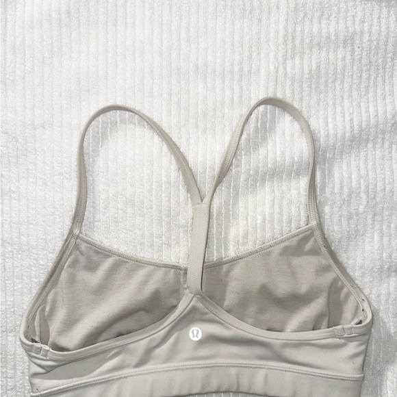 Lululemon Flow Y Sports Bra - Bone - Size 8 - Picture 3 of 3